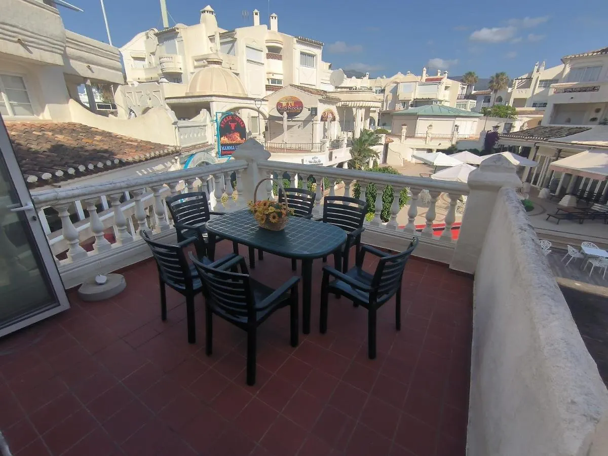 Apartamento Puerto Marina contacts